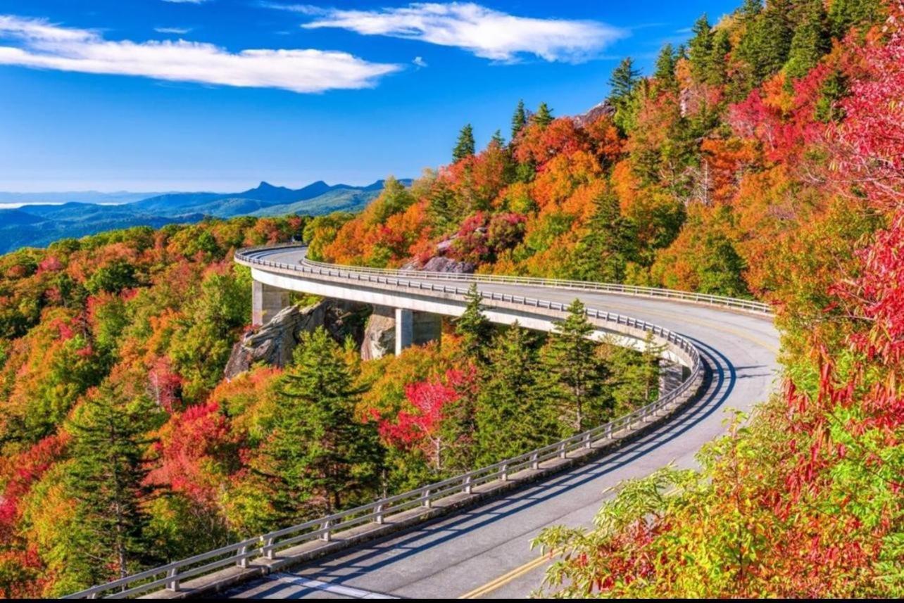 On Dolly Time 1 Mile From Dollywood Villa พิเจนฟอร์จ ภายนอก รูปภาพ